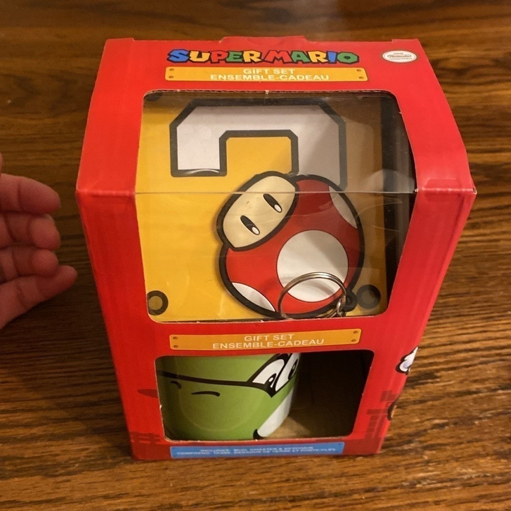 Nintendo Super Mario Yoshi Mug Question Block Coaster Keychain Set NIB - Picture 4 of 5